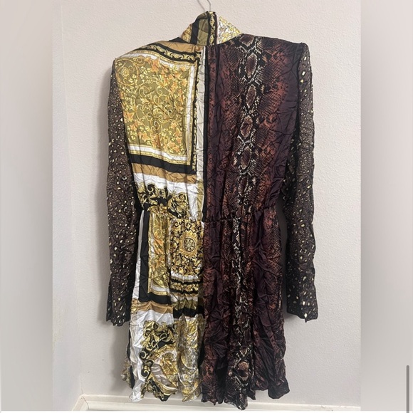 Versace Signature-Prints Patchwork Wrinkle-detail Mini Shirt-dress SZ 44EU/8US - Picture 10 of 16